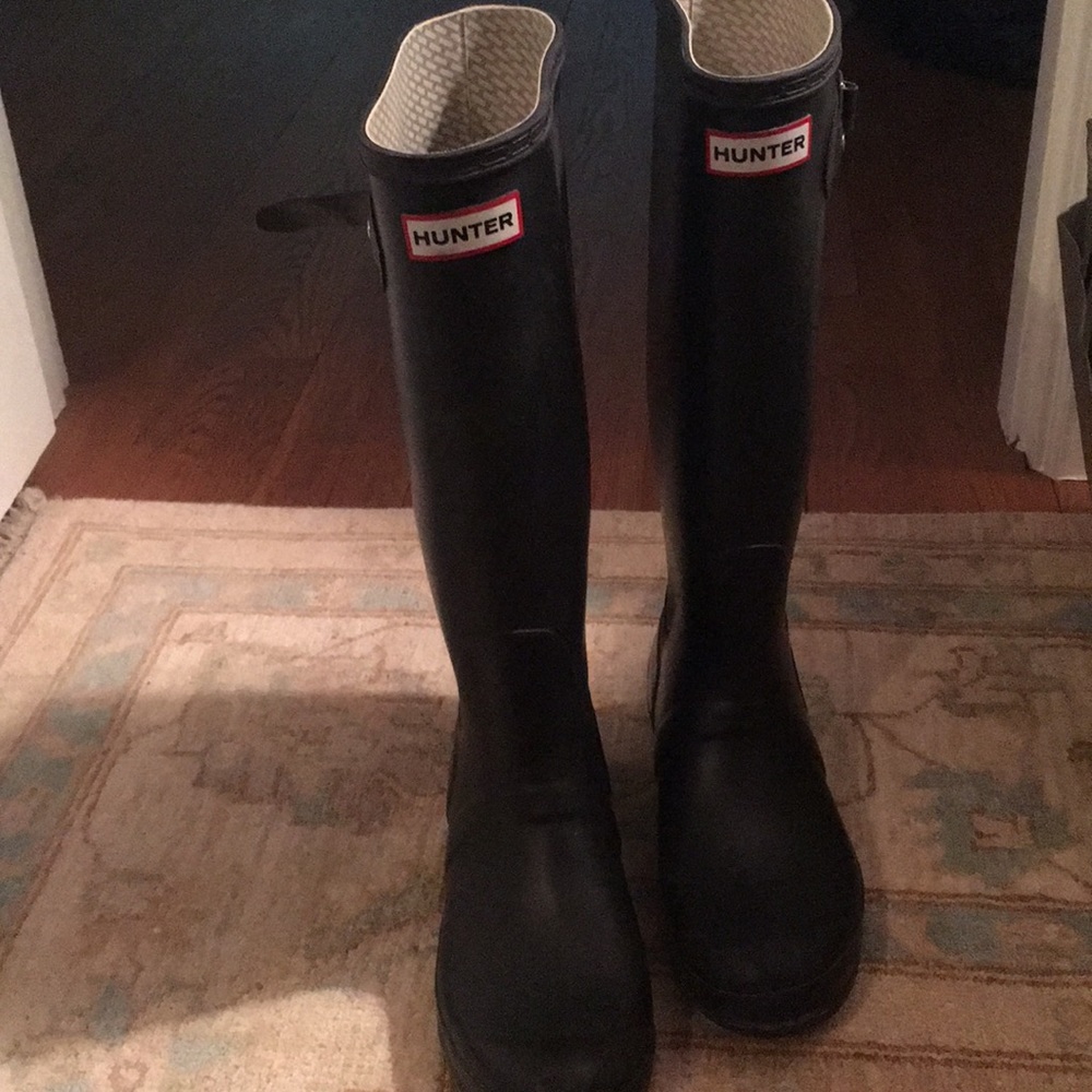 Tall black hunter rainboots